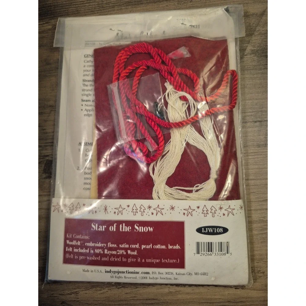 Indygo Junction Star Of The Snow Purse Kit